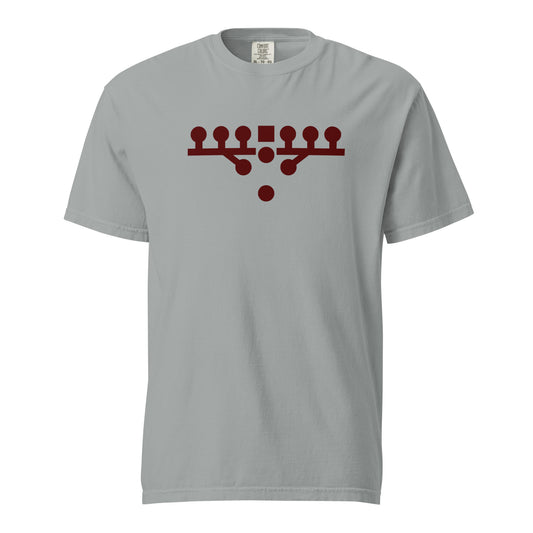 Victory Kneel Tee - Gray & Maroon