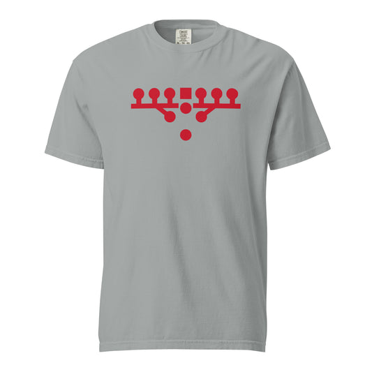 Victory Kneel Tee - Gray & Scarlet